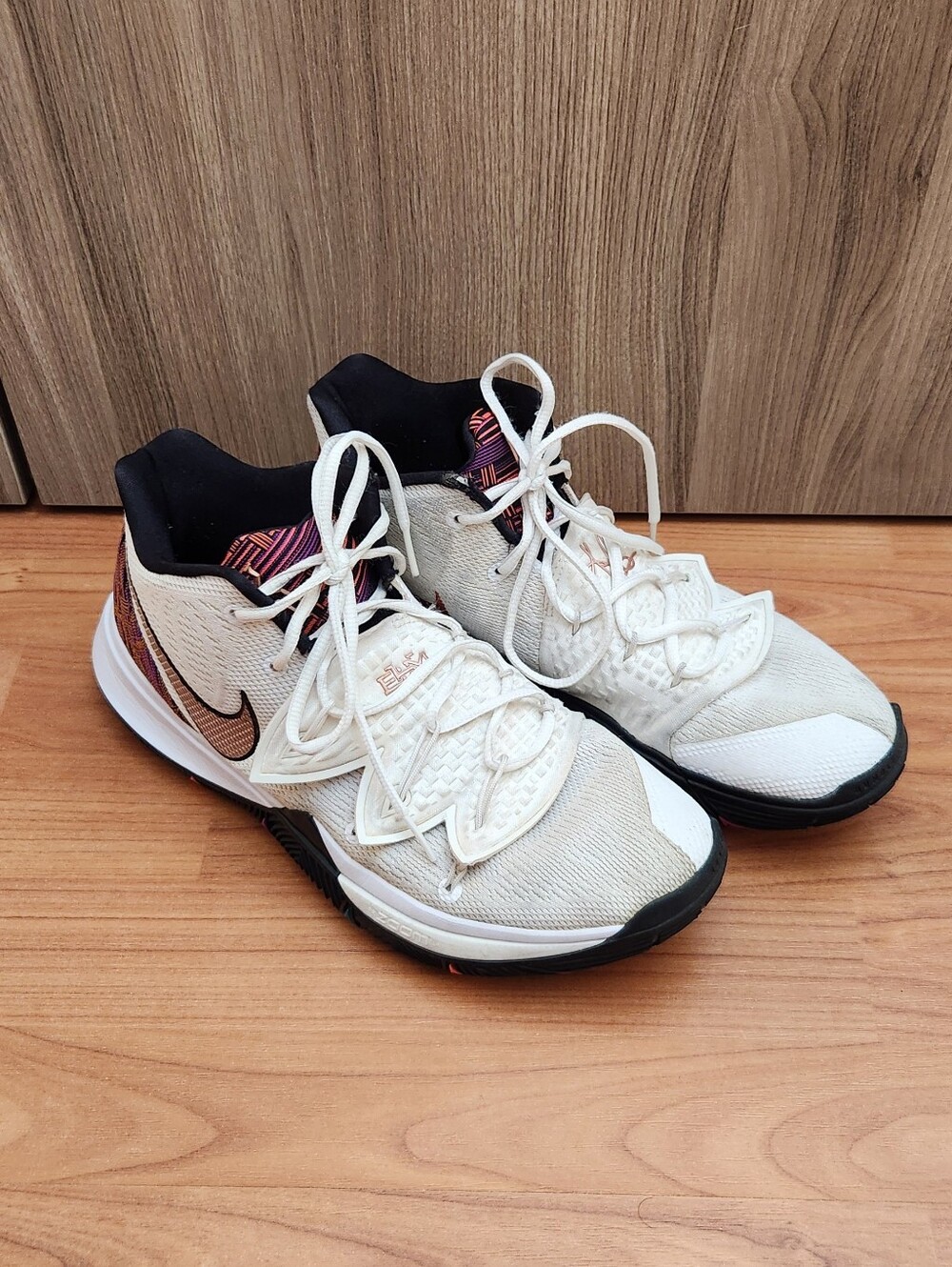 Nike Kyrie 5 "BHM" 2019